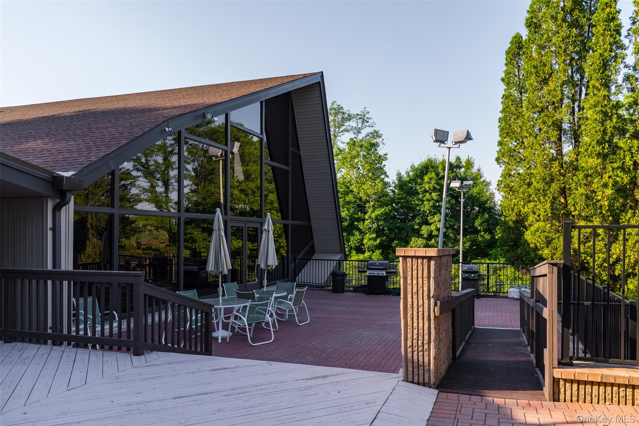 2206 Mulberry Court, Poughkeepsie, NY 12603