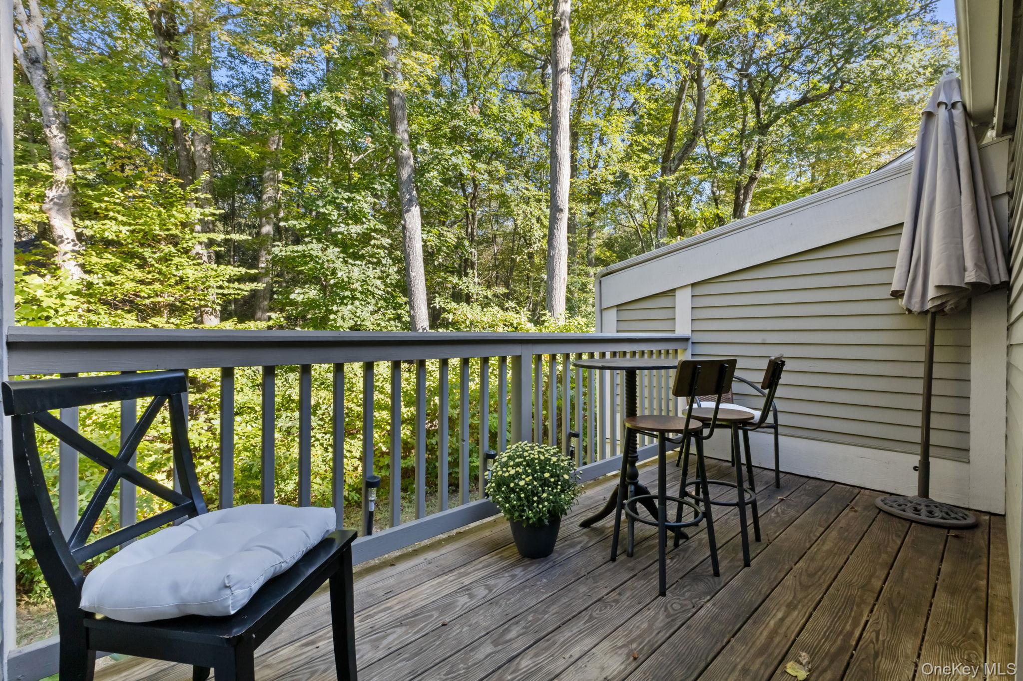 156 Stone Meadow, South Salem, NY 10590