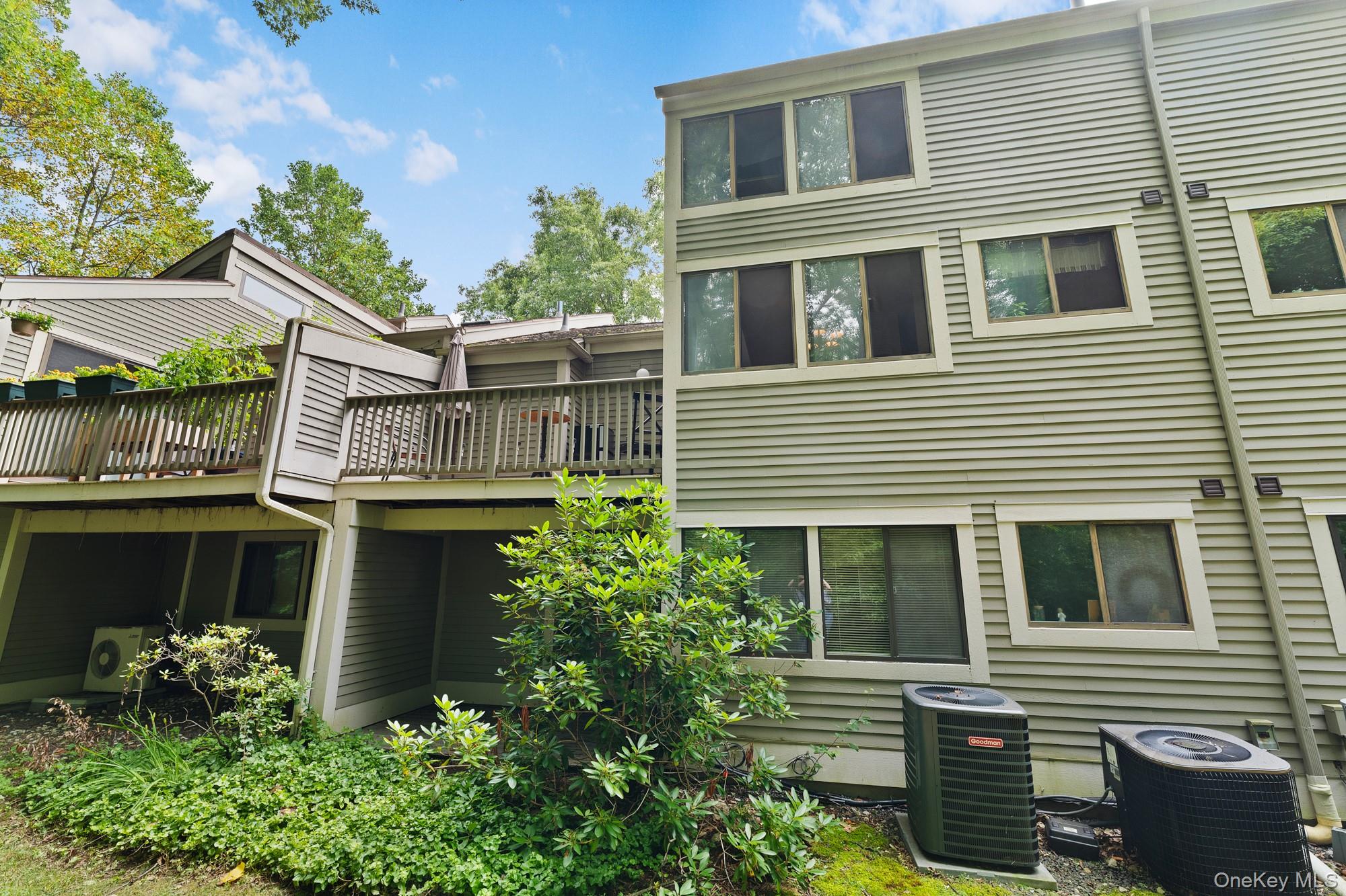 156 Stone Meadow, South Salem, NY 10590