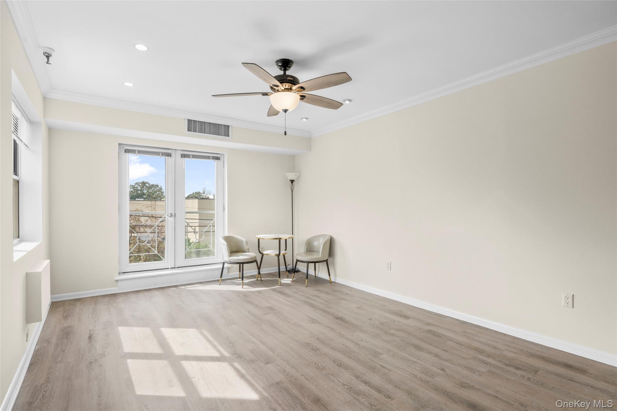 501 N Barry Avenue # 3M, Mamaroneck, NY 10543