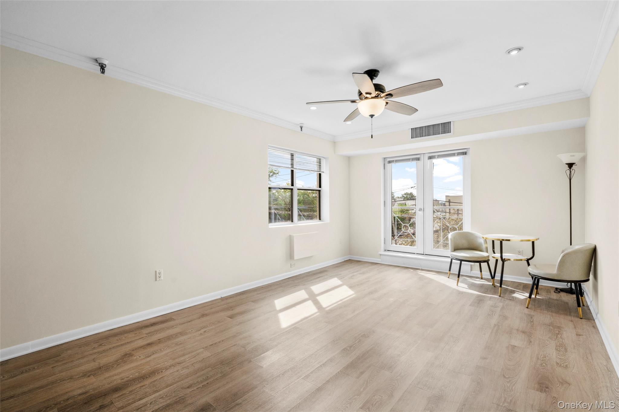 501 N Barry Avenue # 3M, Mamaroneck, NY 10543