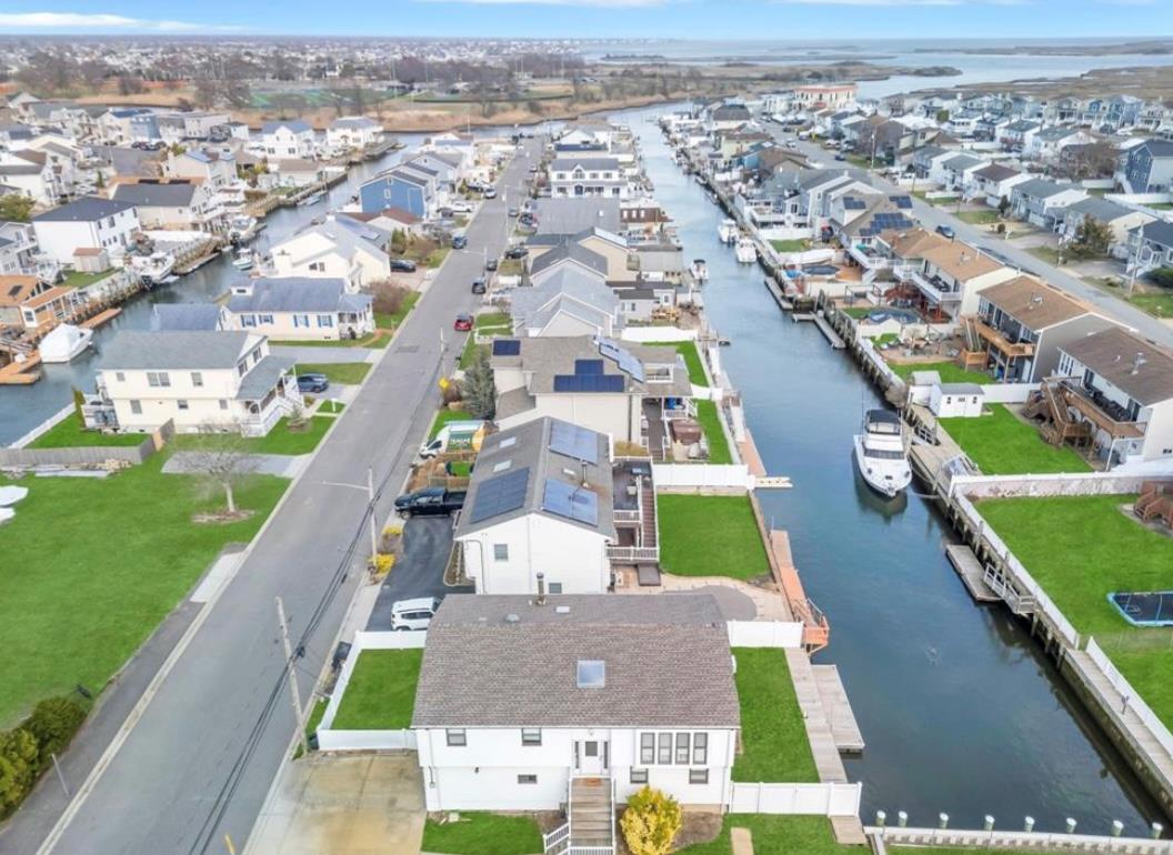 2855 Ocean Avenue, Seaford, NY 11783