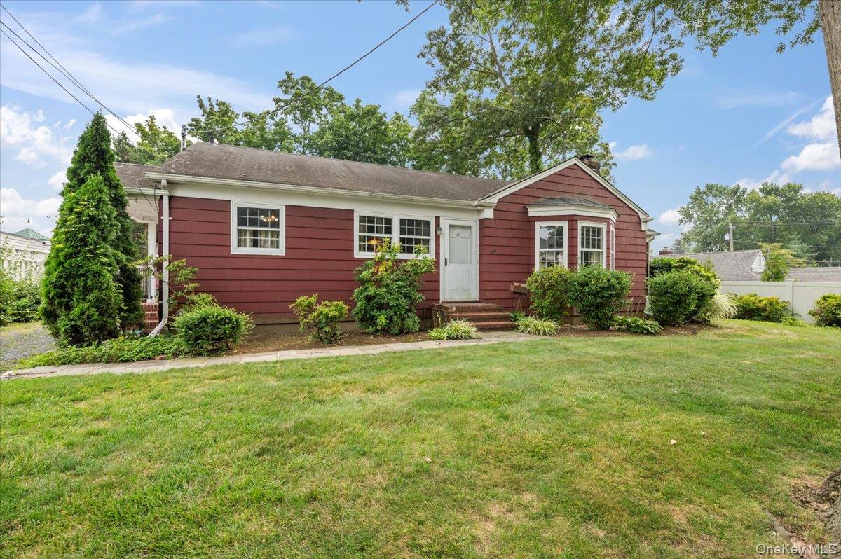 37 Church Street, Syosset, NY 11791