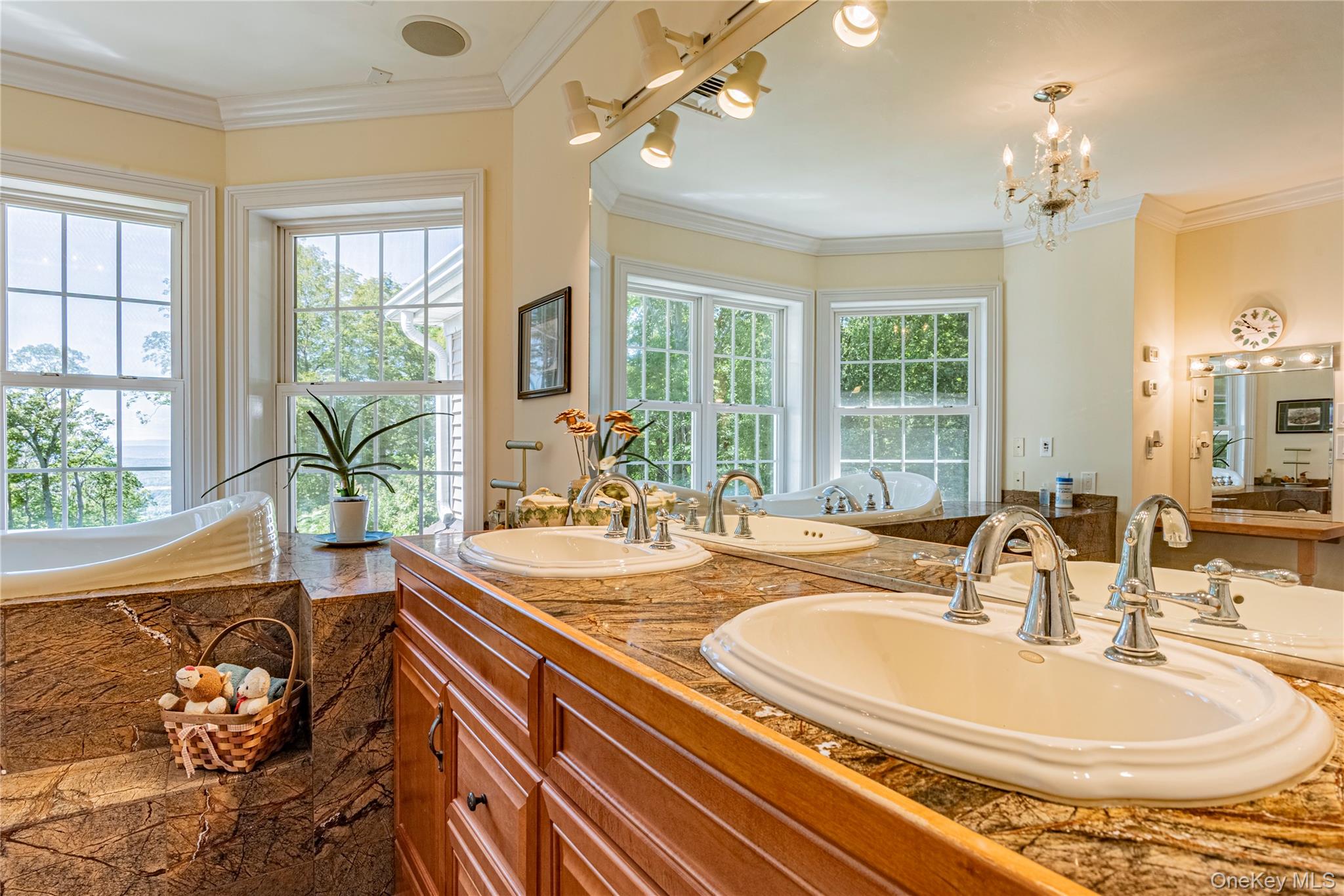 291 Woodmont Road, Hopewell Junction, NY 12533