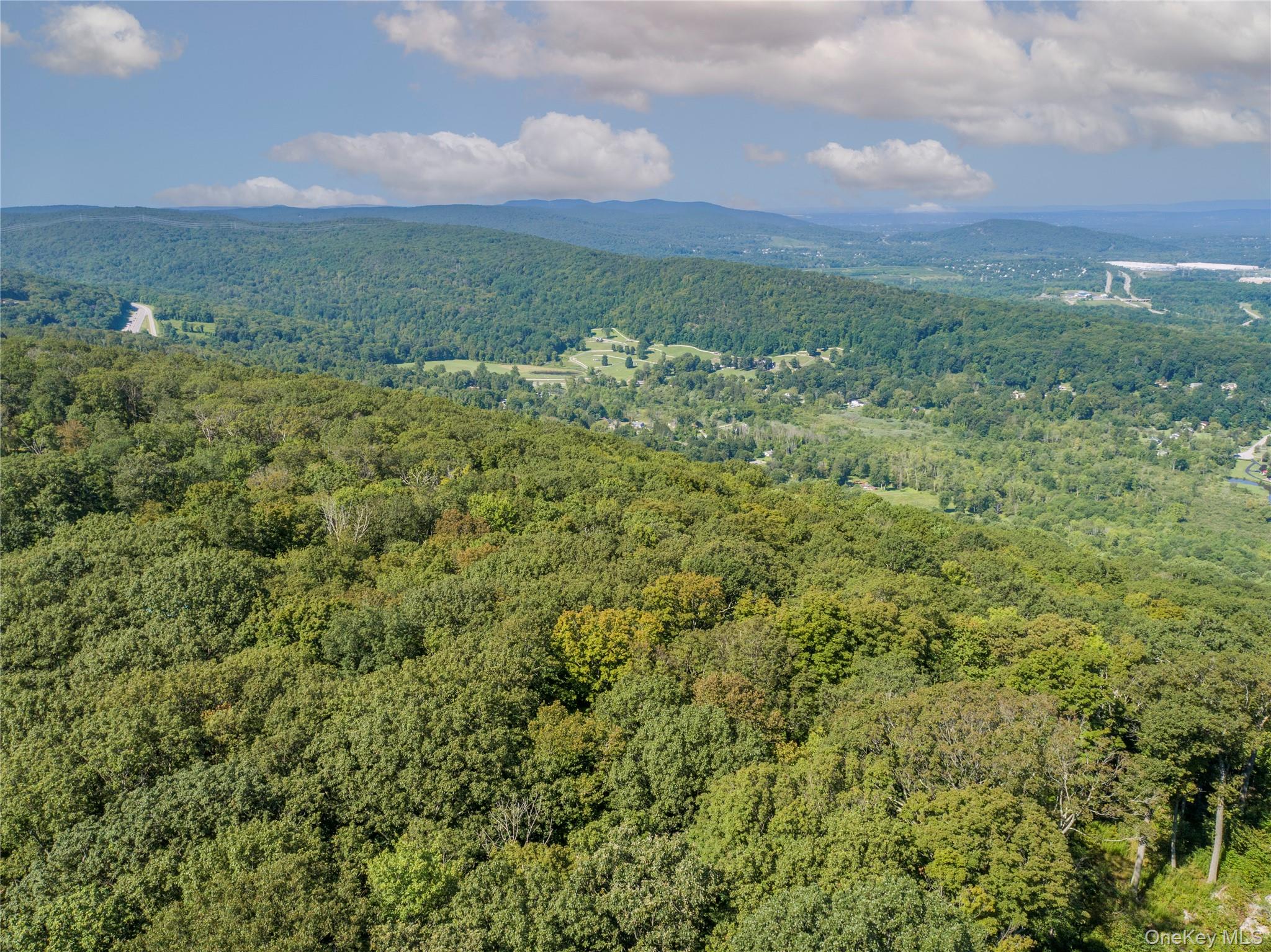 291 Woodmont Road, Hopewell Junction, NY 12533