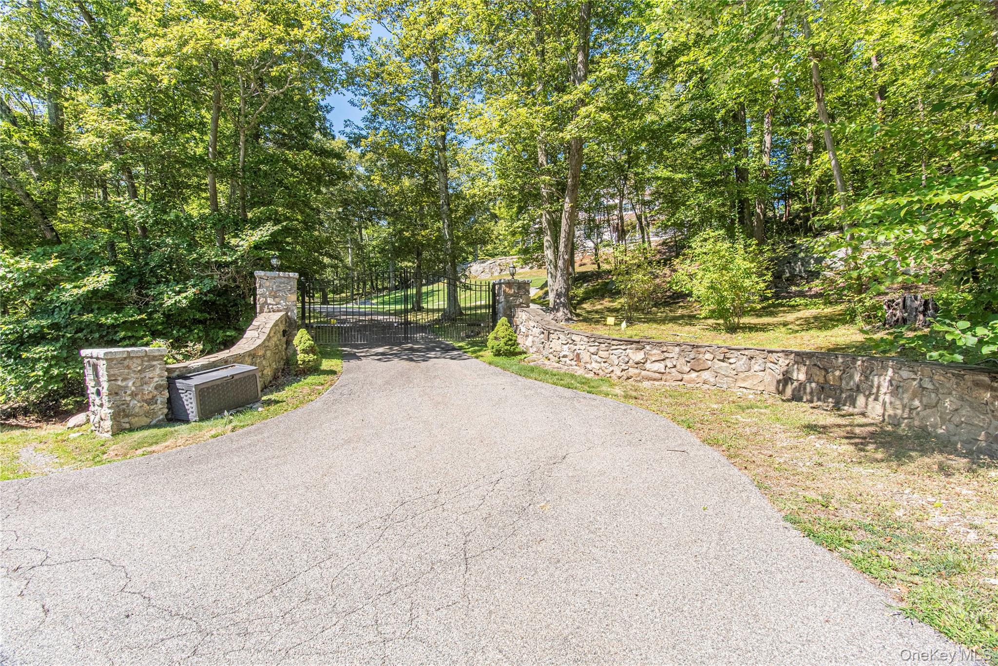 291 Woodmont Road, Hopewell Junction, NY 12533