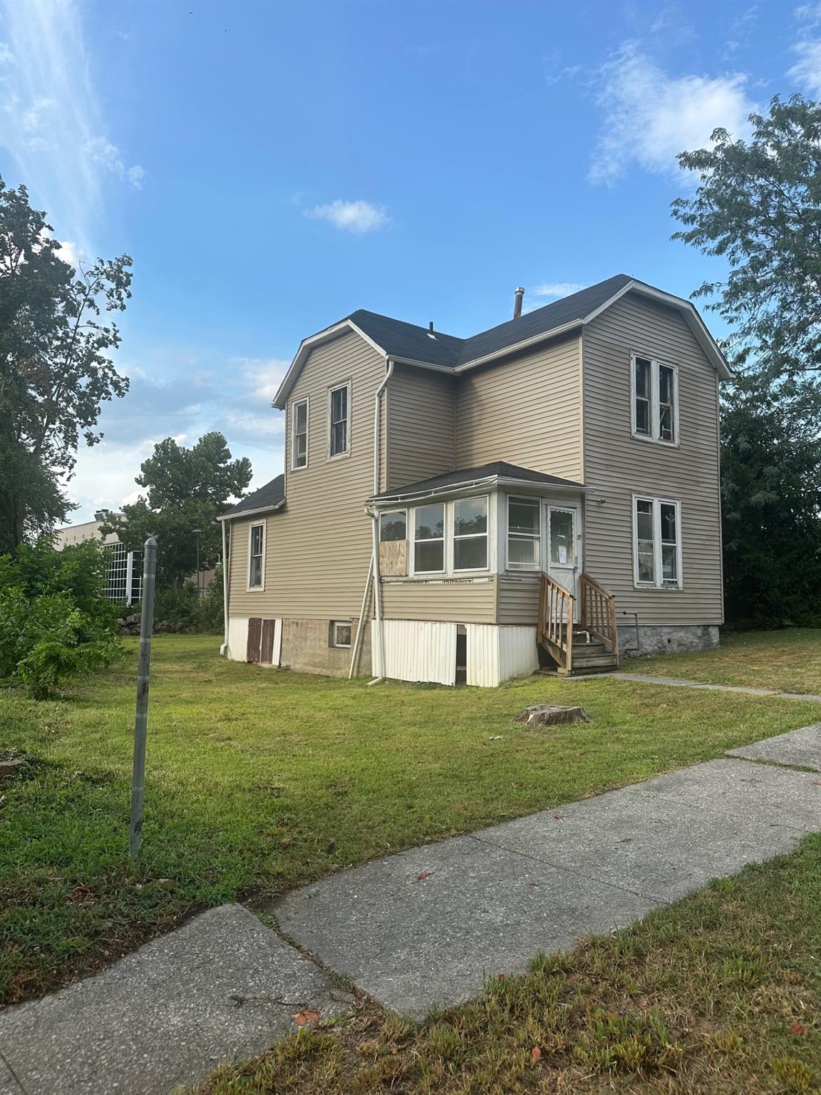 20 Columbia Street, Poughkeepsie, NY 12601