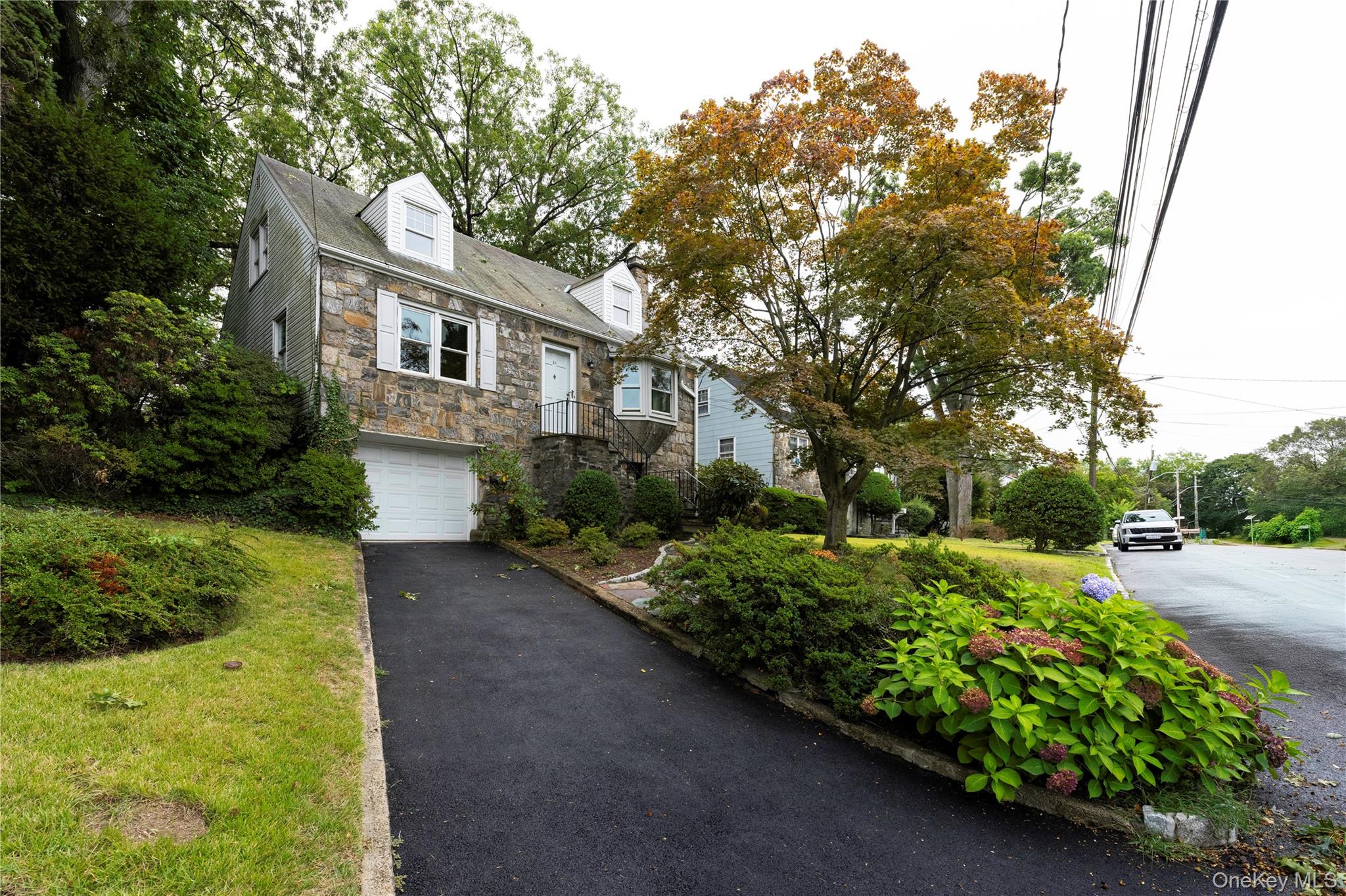 38 Gramercy Avenue, Yonkers, NY 10701