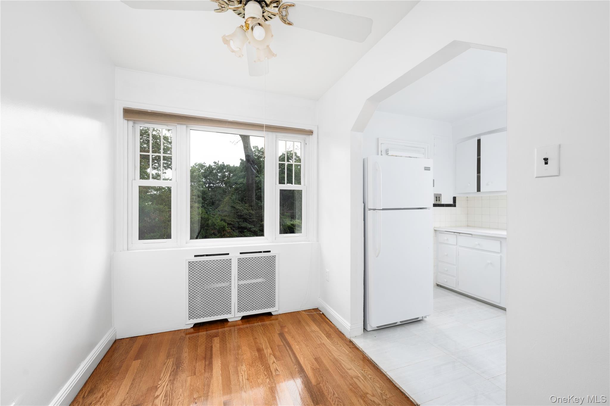 38 Gramercy Avenue, Yonkers, NY 10701