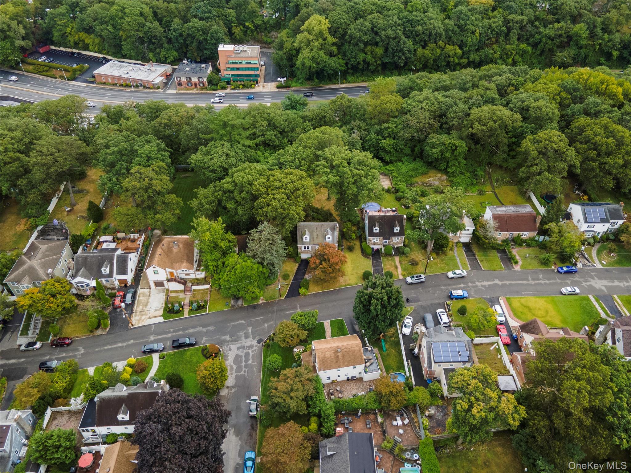 38 Gramercy Avenue, Yonkers, NY 10701