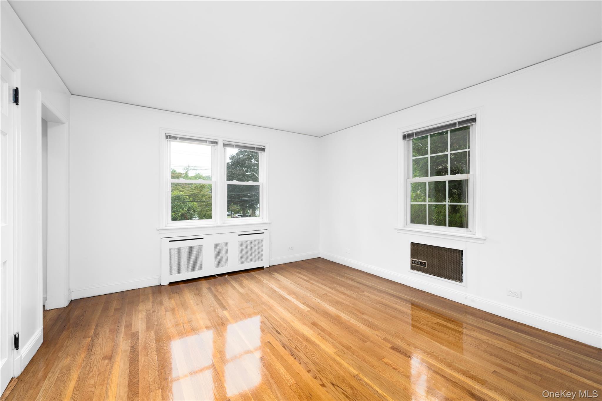 38 Gramercy Avenue, Yonkers, NY 10701