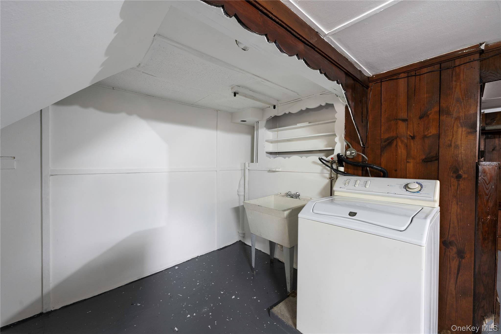 38 Gramercy Avenue, Yonkers, NY 10701