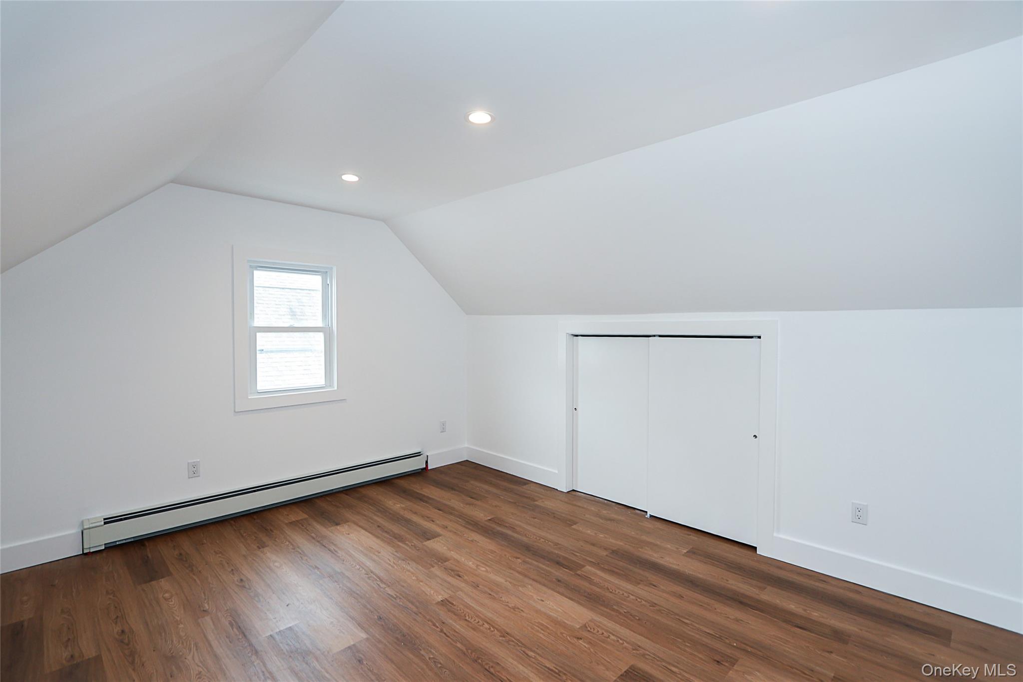 50 Carlls Path, North Babylon, NY 11703