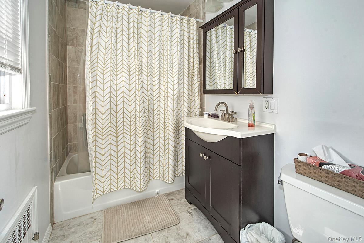 25-27 Exchange Place # 25, Port Chester, NY 10573