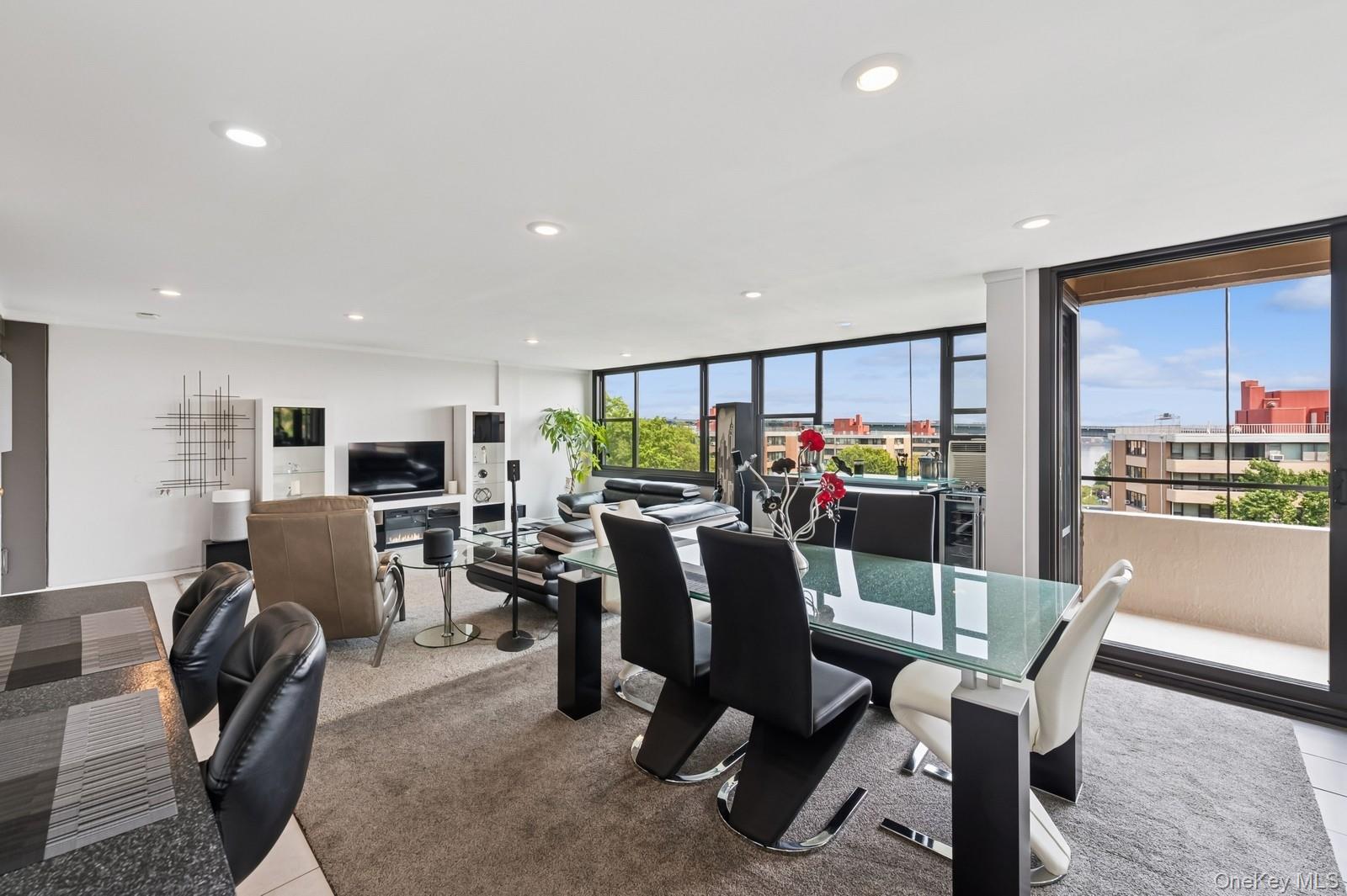 162-40 9th Avenue # 8B, Beechhurst, NY 11357