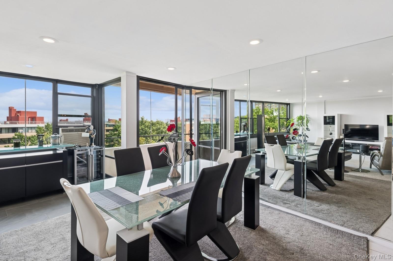 162-40 9th Avenue # 8B, Beechhurst, NY 11357