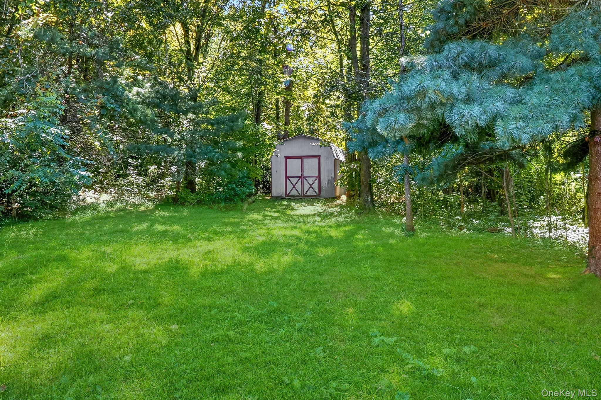 5760 Route 82, Clinton Corners, NY 12514