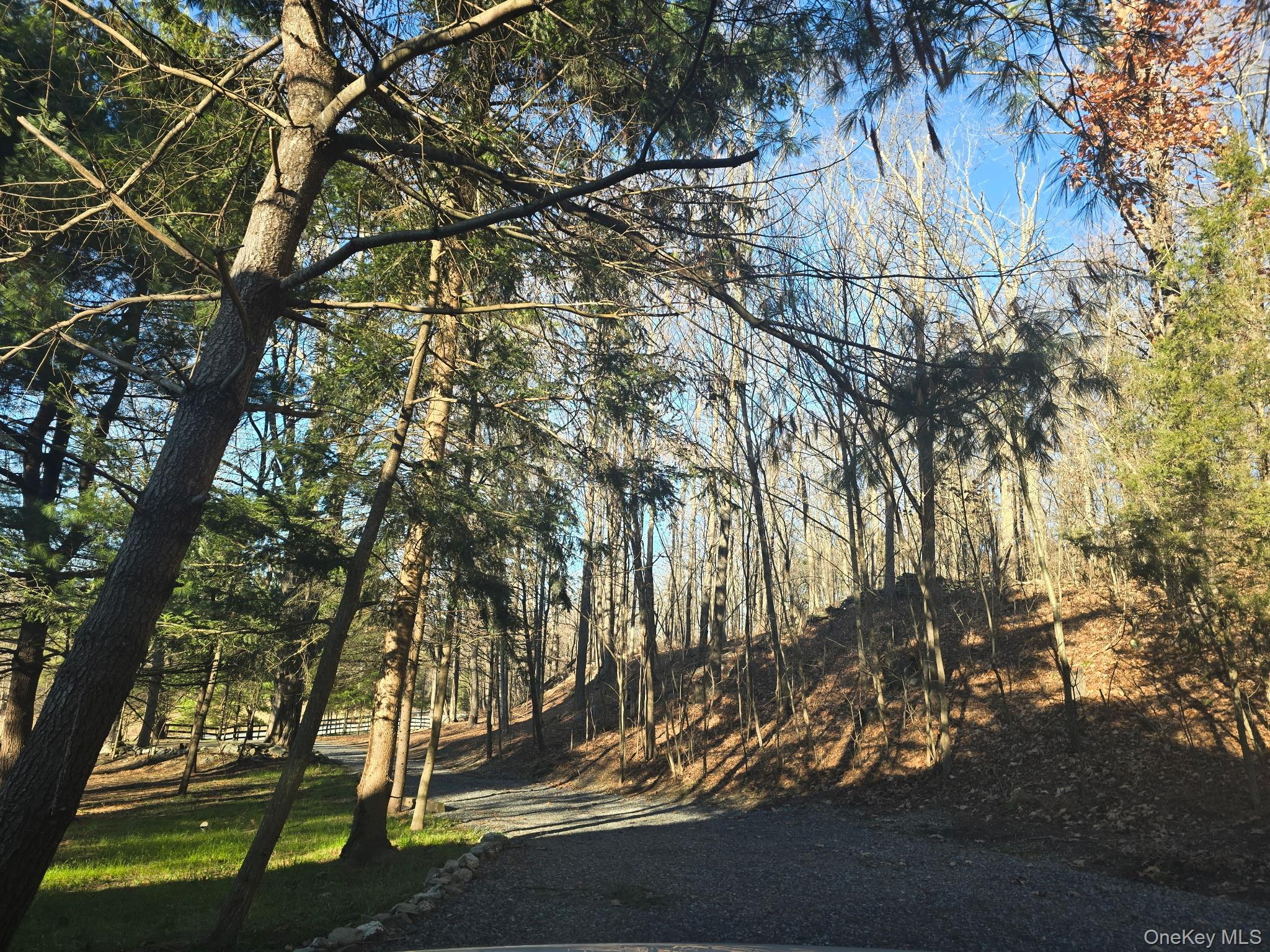 5760 Route 82, Clinton Corners, NY 12514