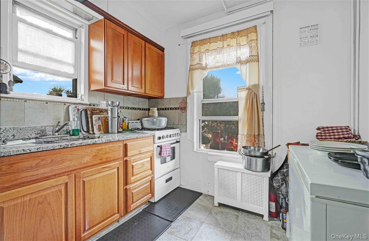 85-34 121st Street, Kew Gardens, NY 11415