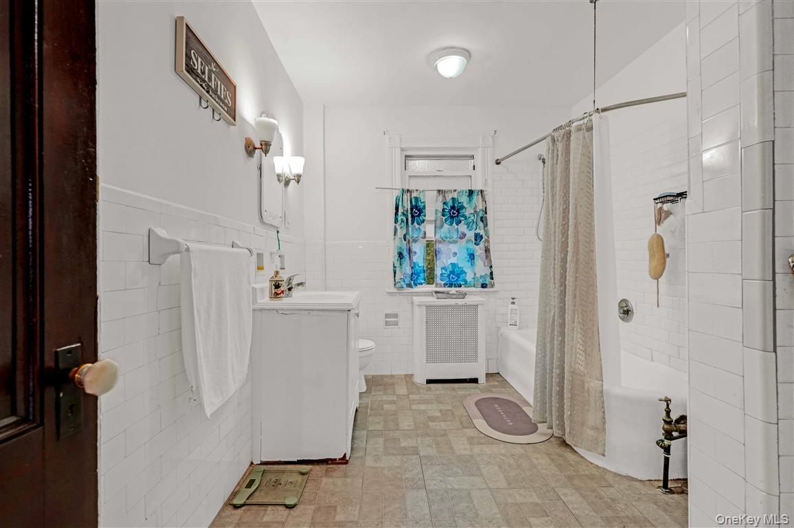 85-34 121st Street, Kew Gardens, NY 11415