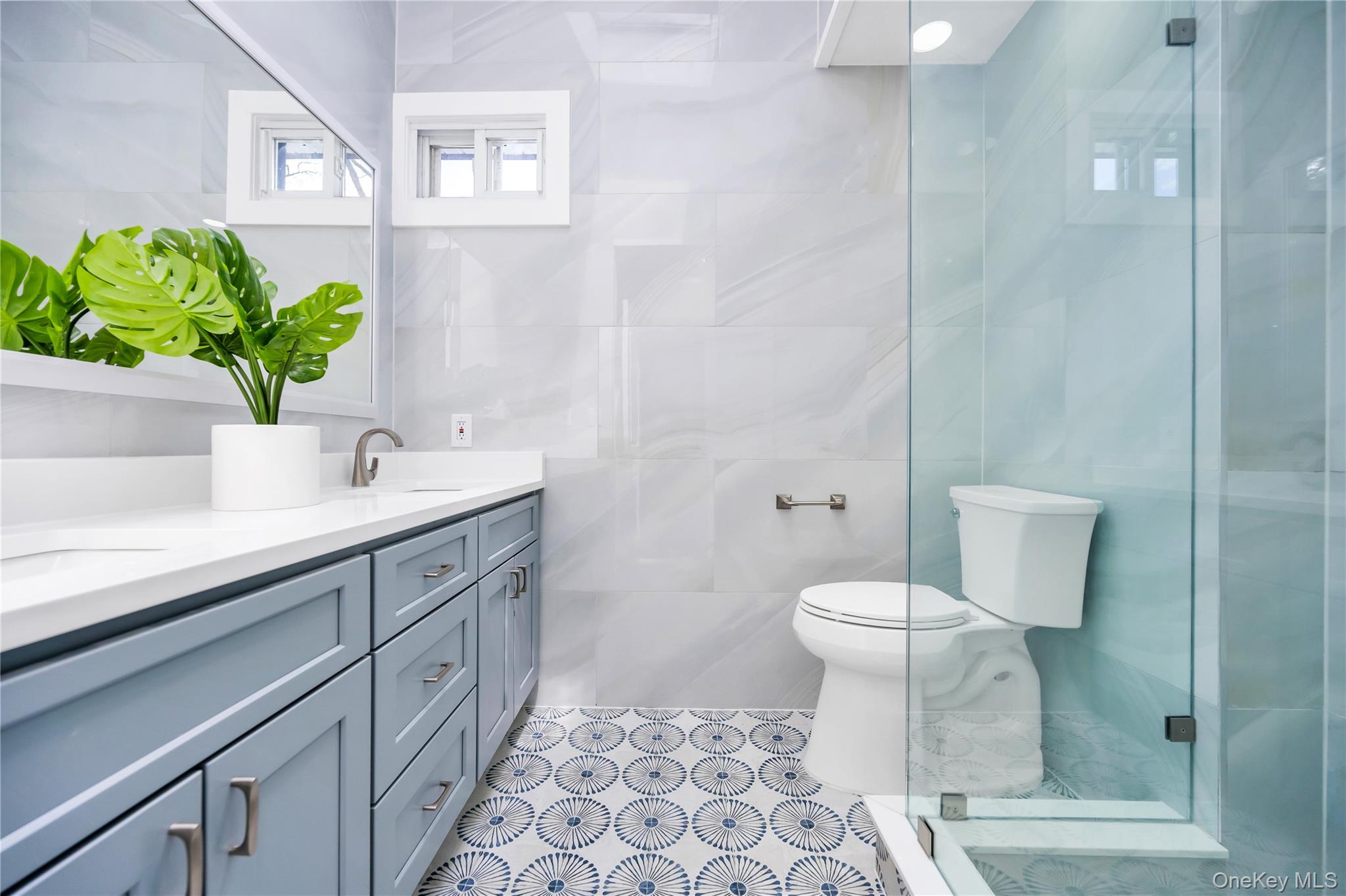 16 Huckleberry Lane, Oyster Bay, NY 11771