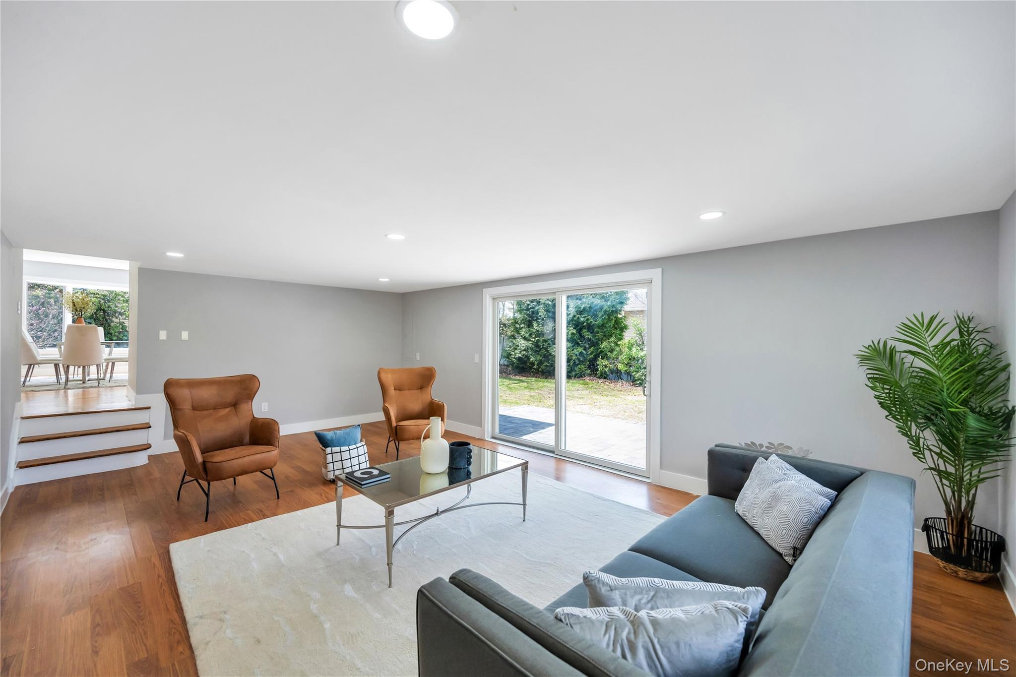 16 Huckleberry Lane, Oyster Bay, NY 11771