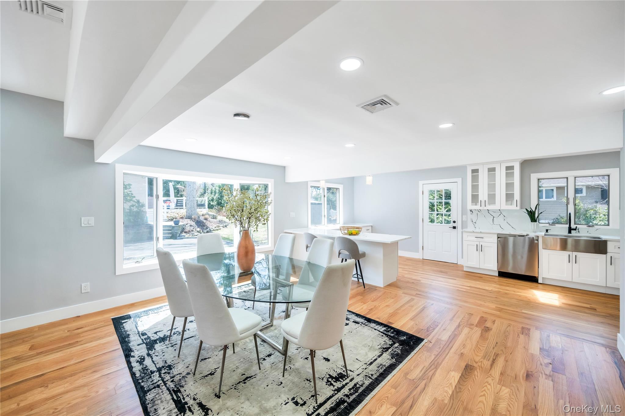 16 Huckleberry Lane, Oyster Bay, NY 11771