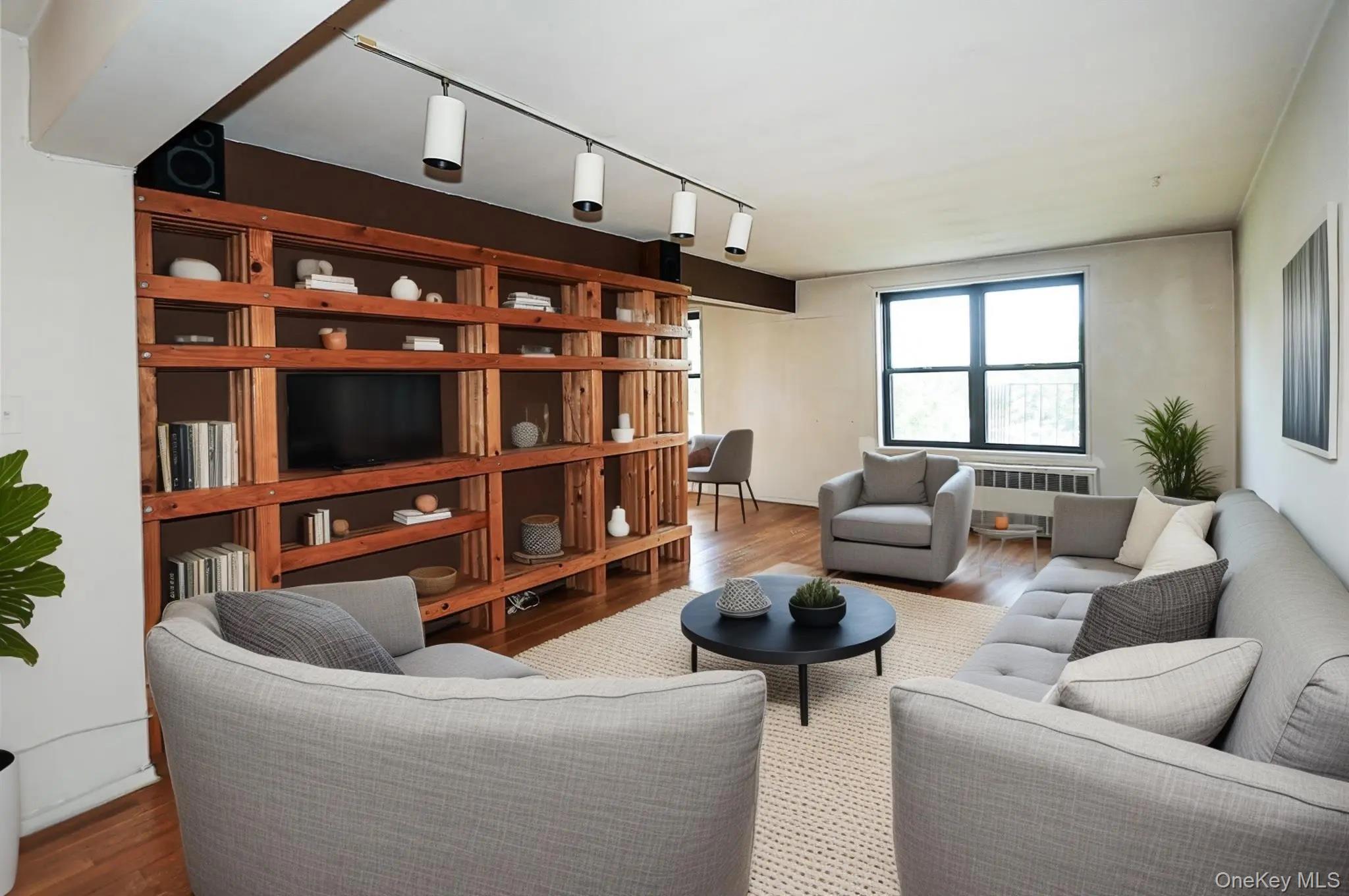 80-35 Springfield Boulevard # 6F, Queens Village, NY 11427