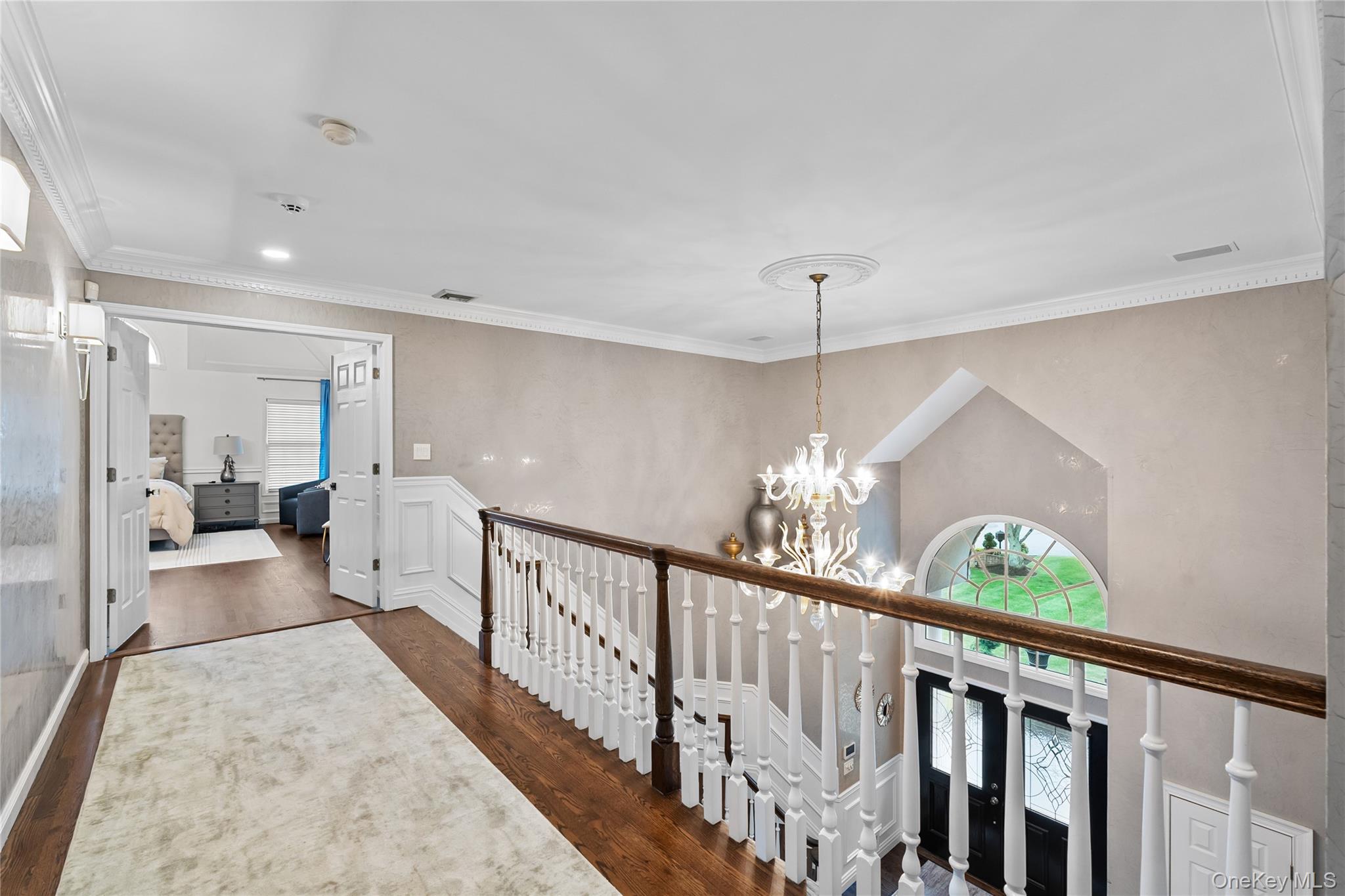 11 Crick Holly Lane, East Islip, NY 11730