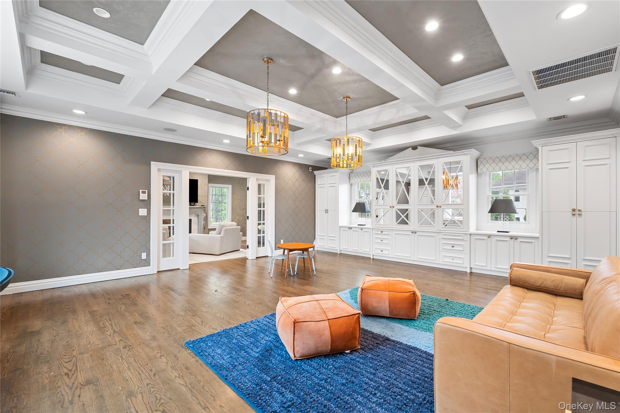 11 Crick Holly Lane, East Islip, NY 11730