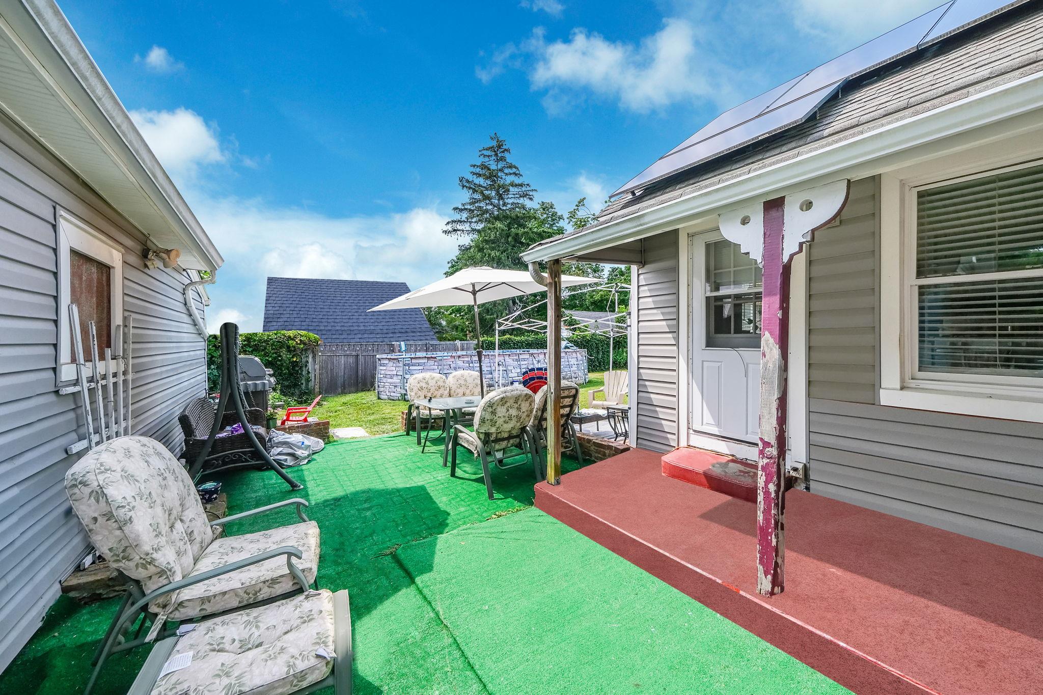 46 Lincoln Avenue, Sayville, NY 11782