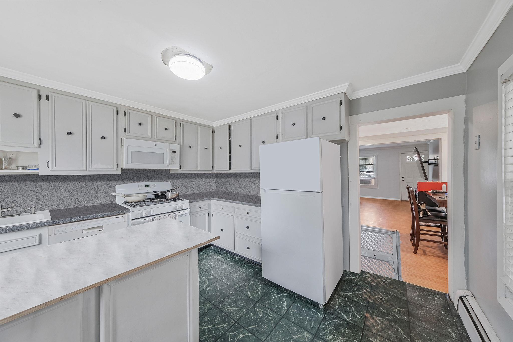 46 Lincoln Avenue, Sayville, NY 11782