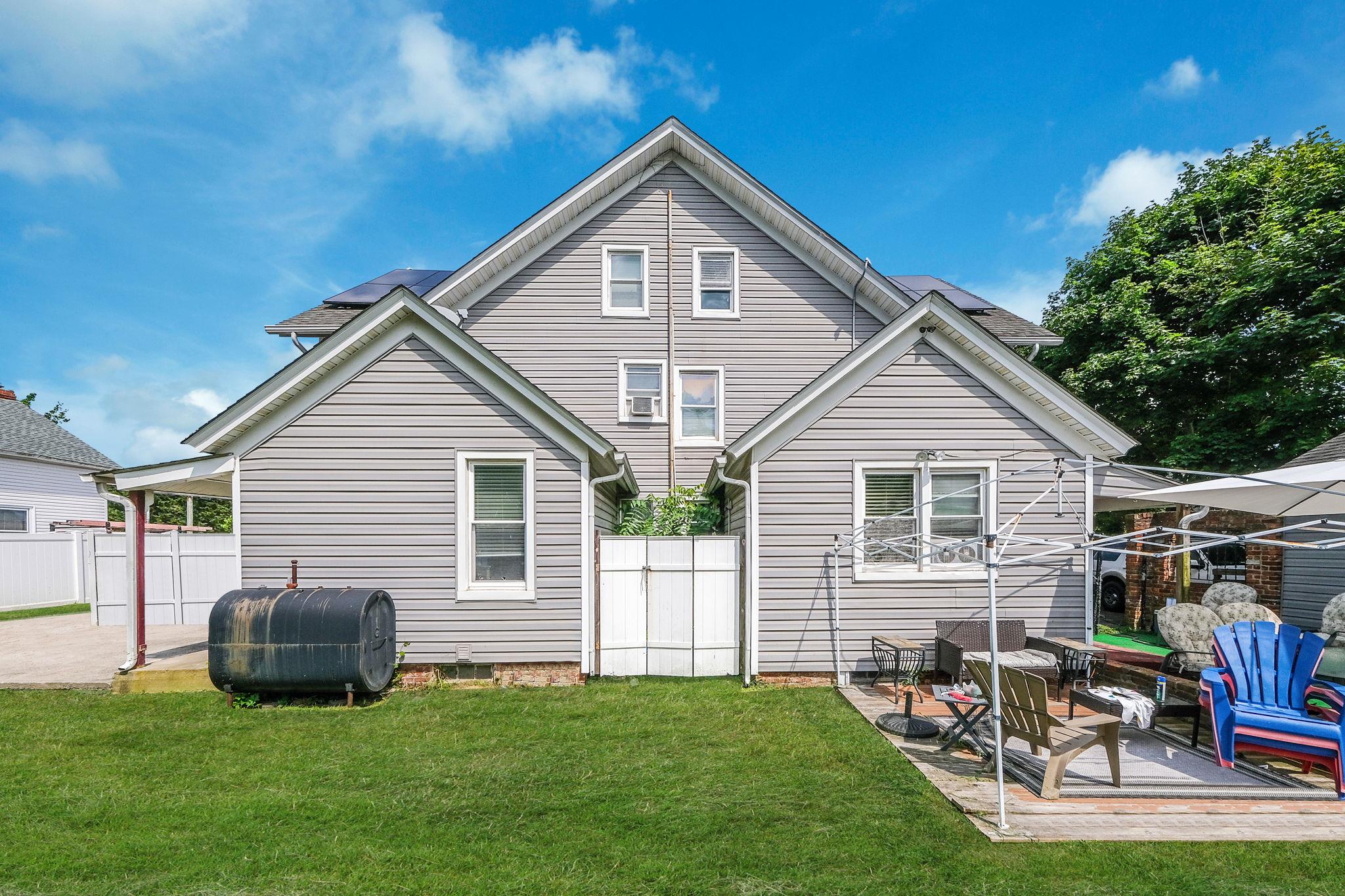 46 Lincoln Avenue, Sayville, NY 11782