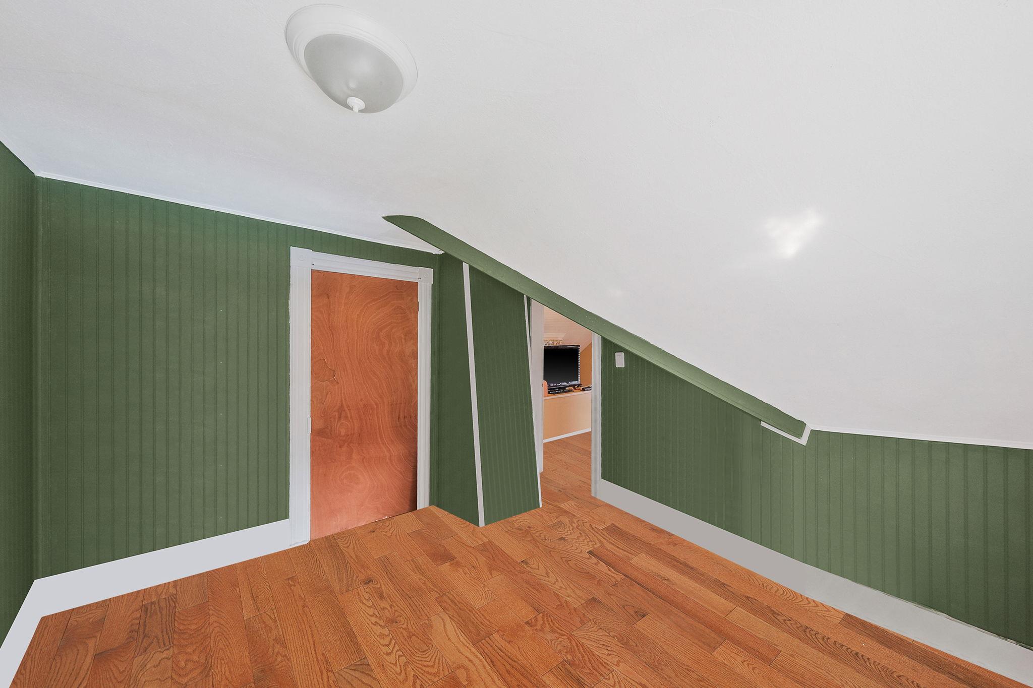 46 Lincoln Avenue, Sayville, NY 11782