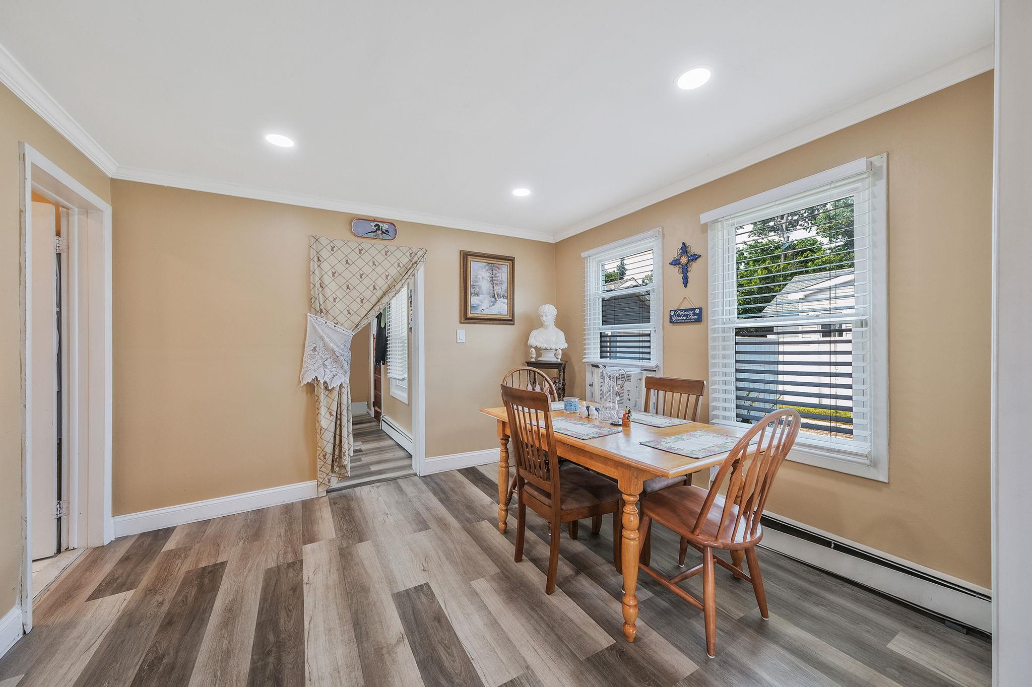 46 Lincoln Avenue, Sayville, NY 11782