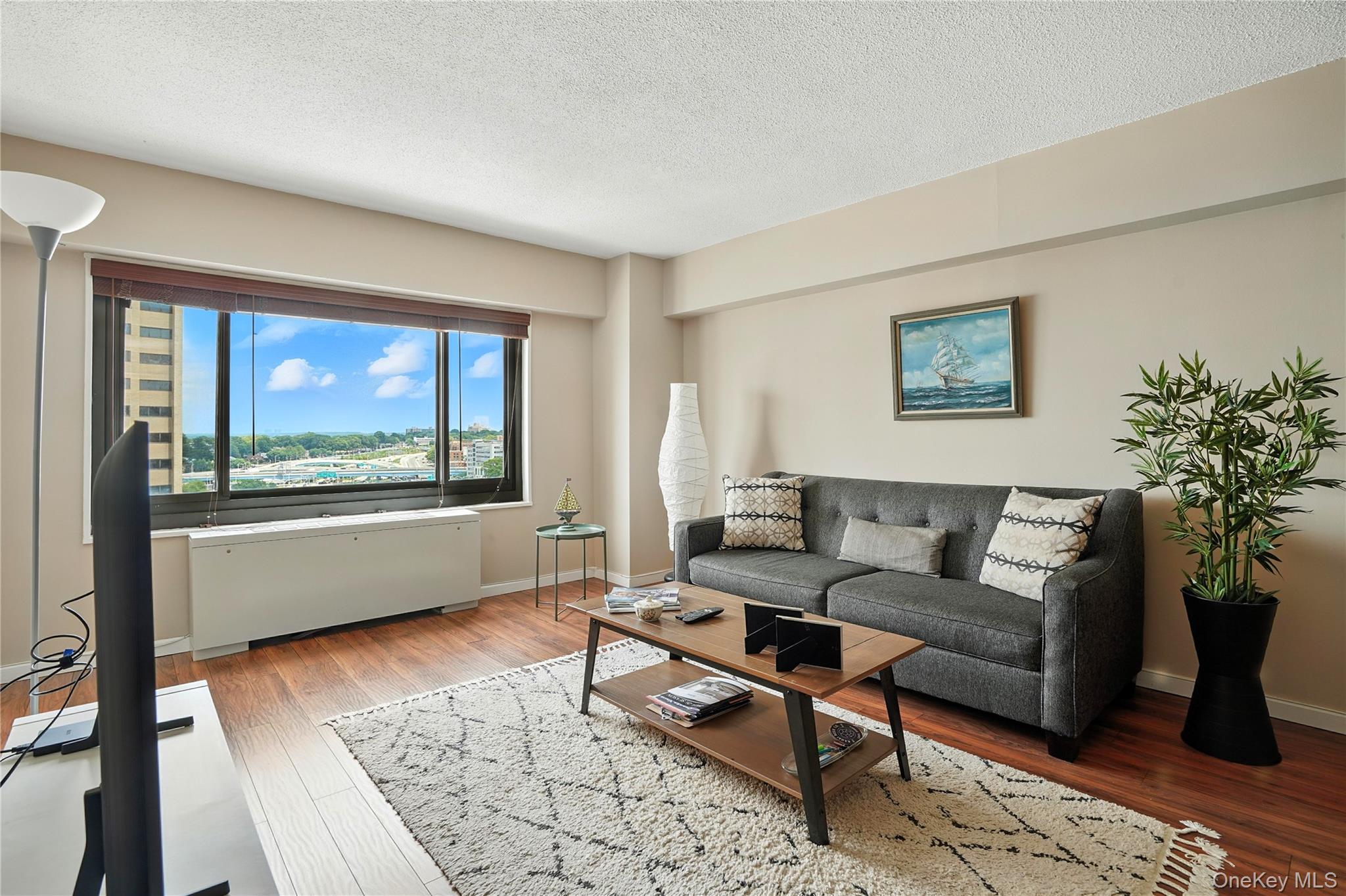 119-45 Union Turnpike # 7E, Forest Hills, NY 11375