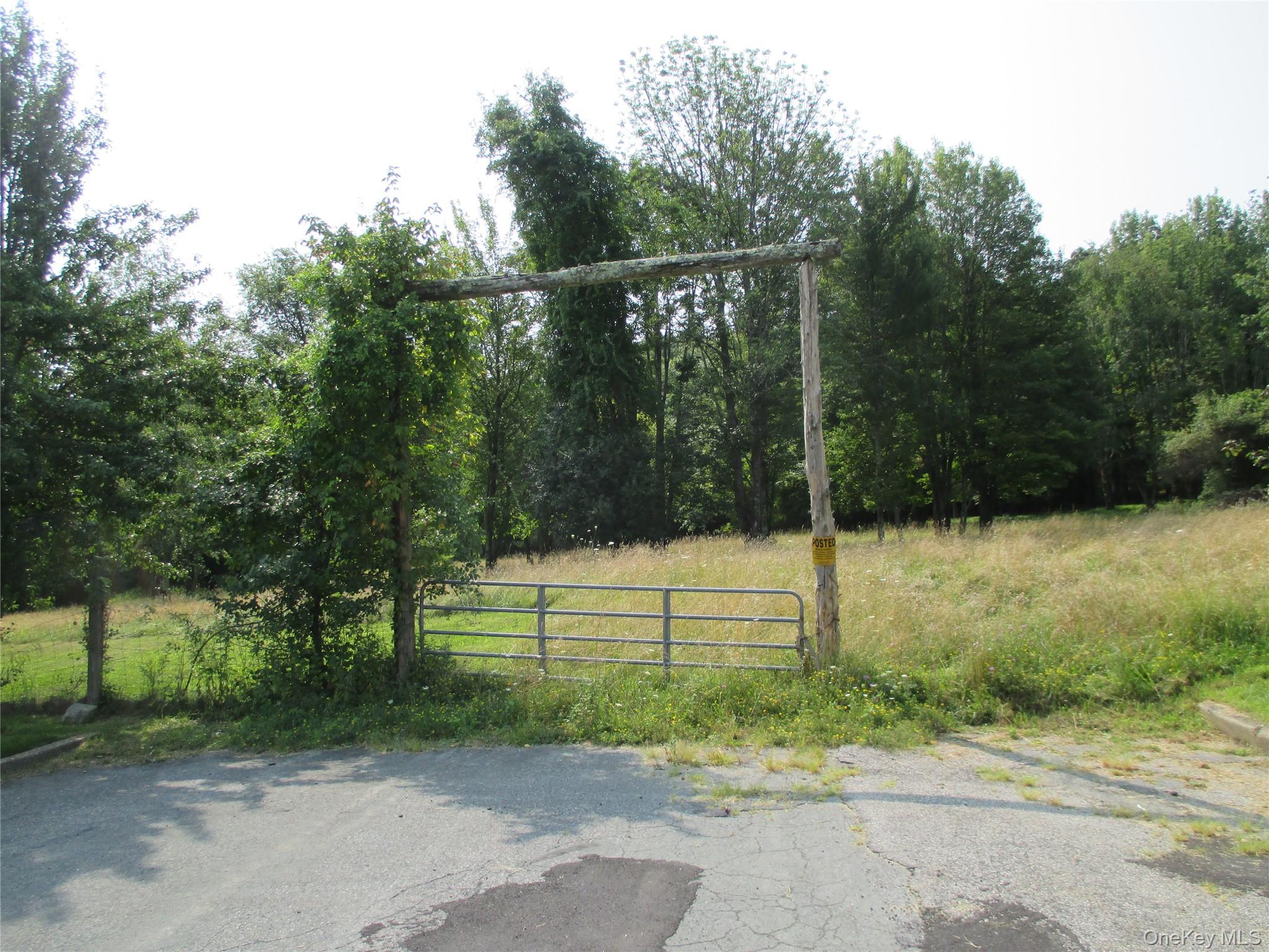 Brady Road, Warwick, NY 10990