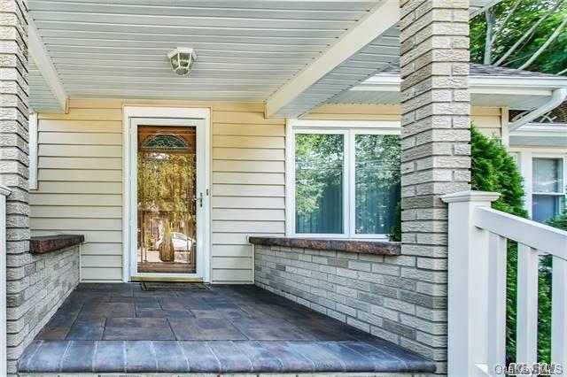 2 Twain Street, North Baldwin, NY 11510