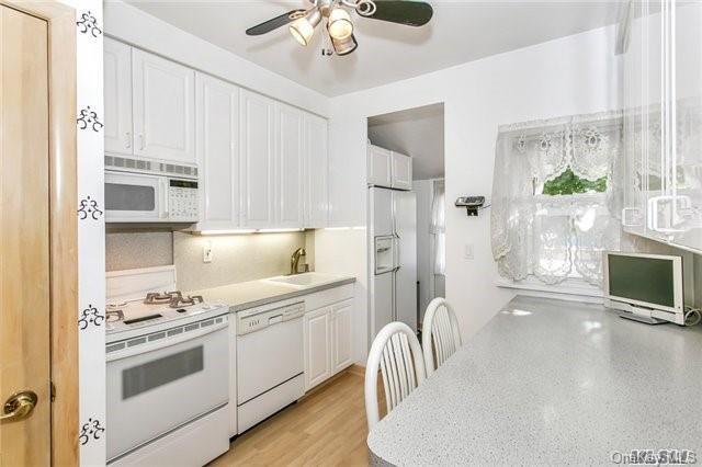 2 Twain Street, North Baldwin, NY 11510