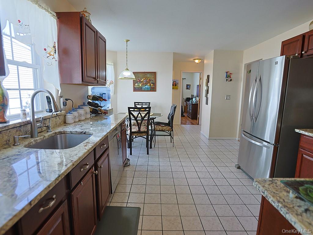 9 Melody Lane, Harriman, NY 10926