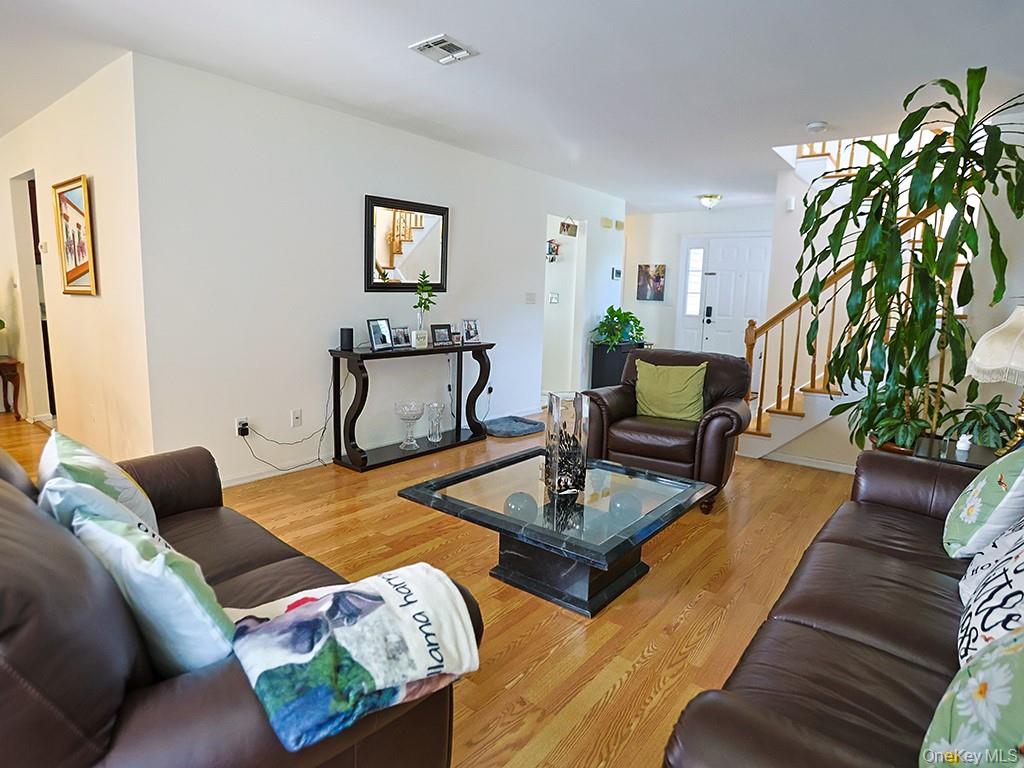 9 Melody Lane, Harriman, NY 10926