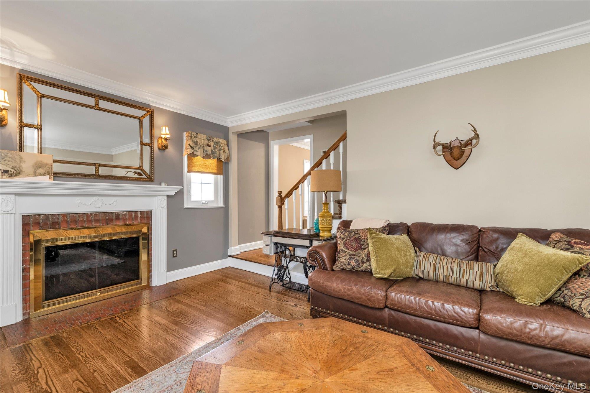 16 Farnum Street, Lynbrook, NY 11563