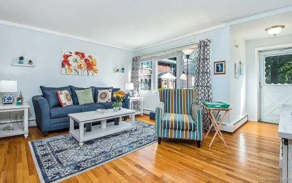 2710 South Road # F11, Poughkeepsie, NY 12601