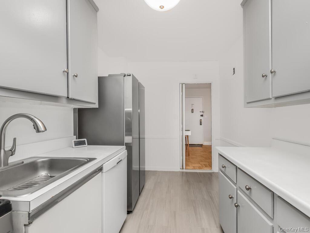 3530 Henry Hudson Parkway # 9A, Bronx, NY 10463