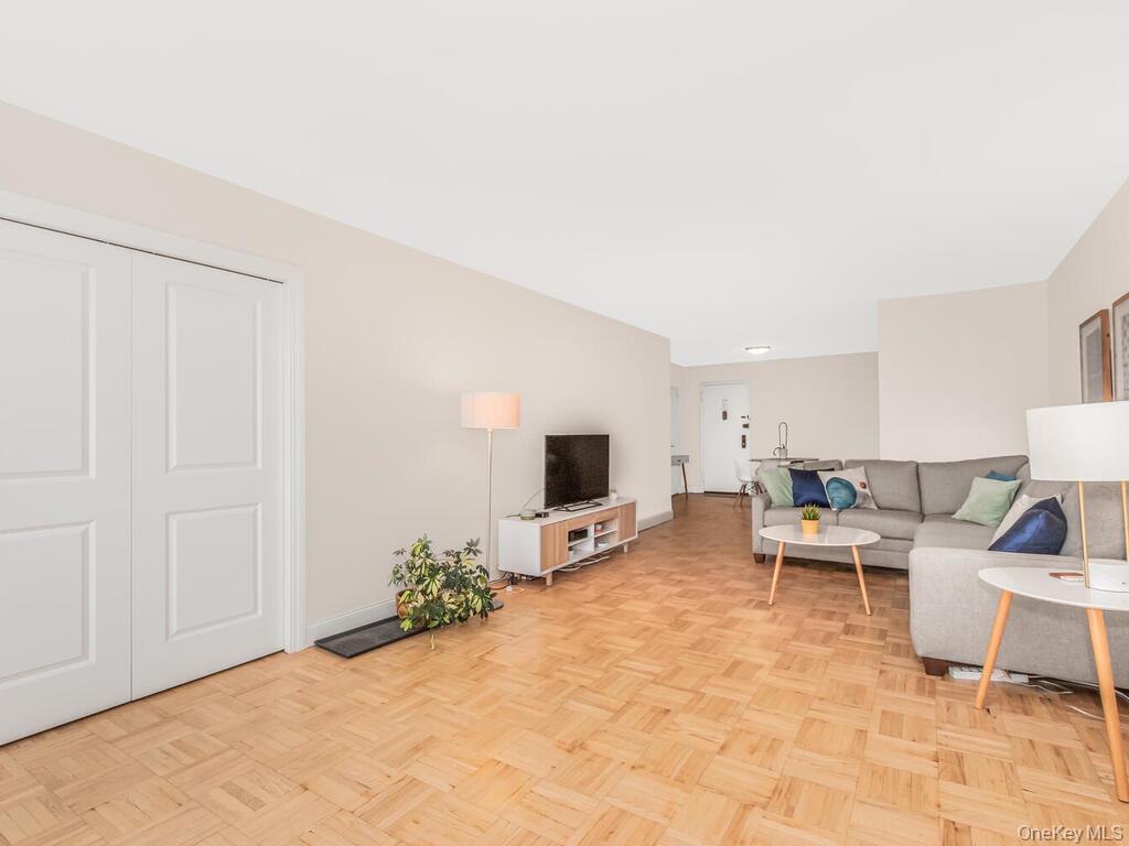 3530 Henry Hudson Parkway # 9A, Bronx, NY 10463