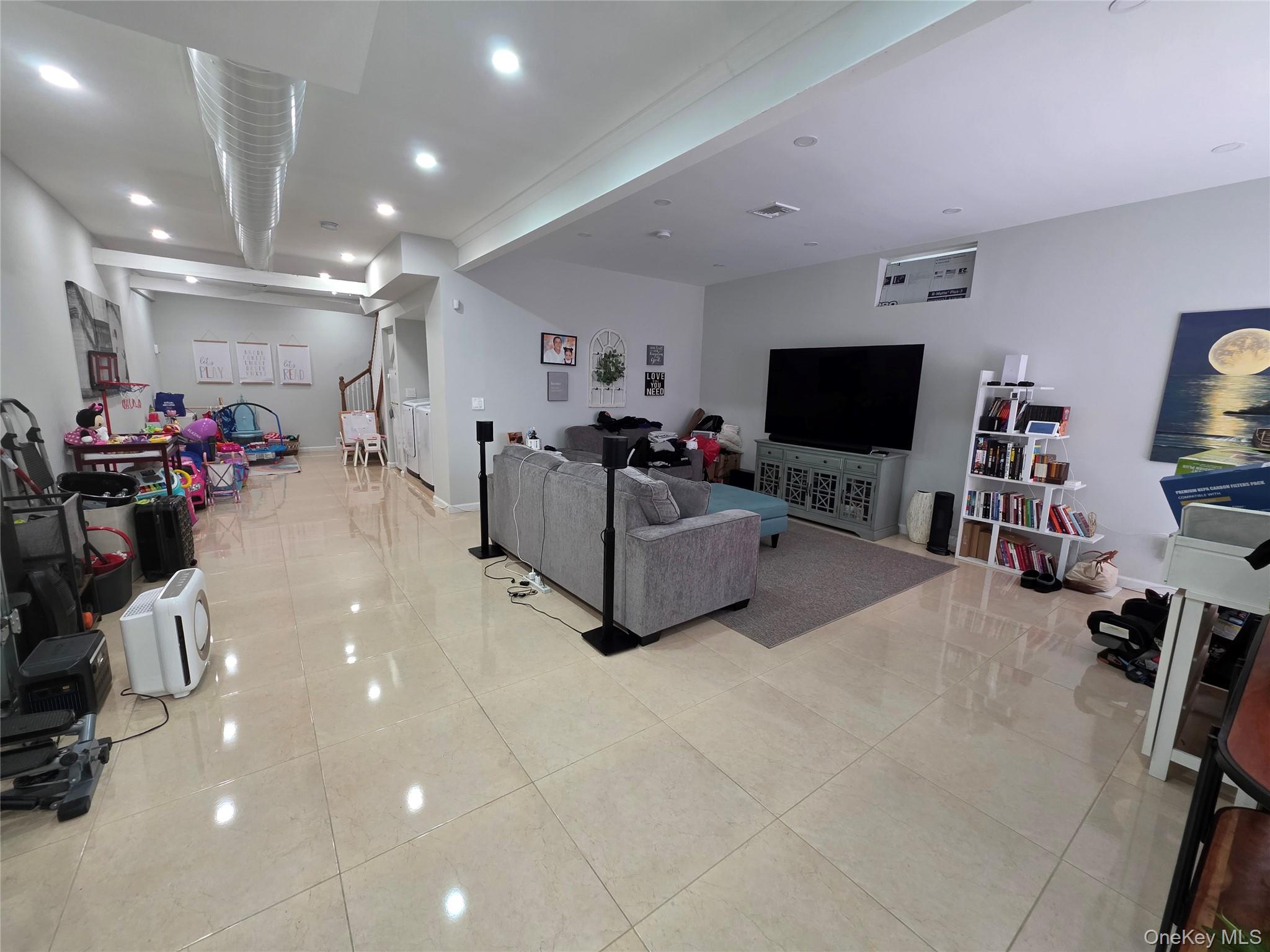 20N Ravine Road, Kings Point, NY 10024