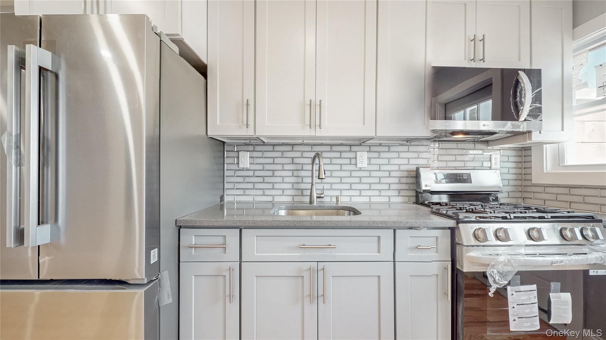 1735 Pacific Street, Brooklyn, NY 11213