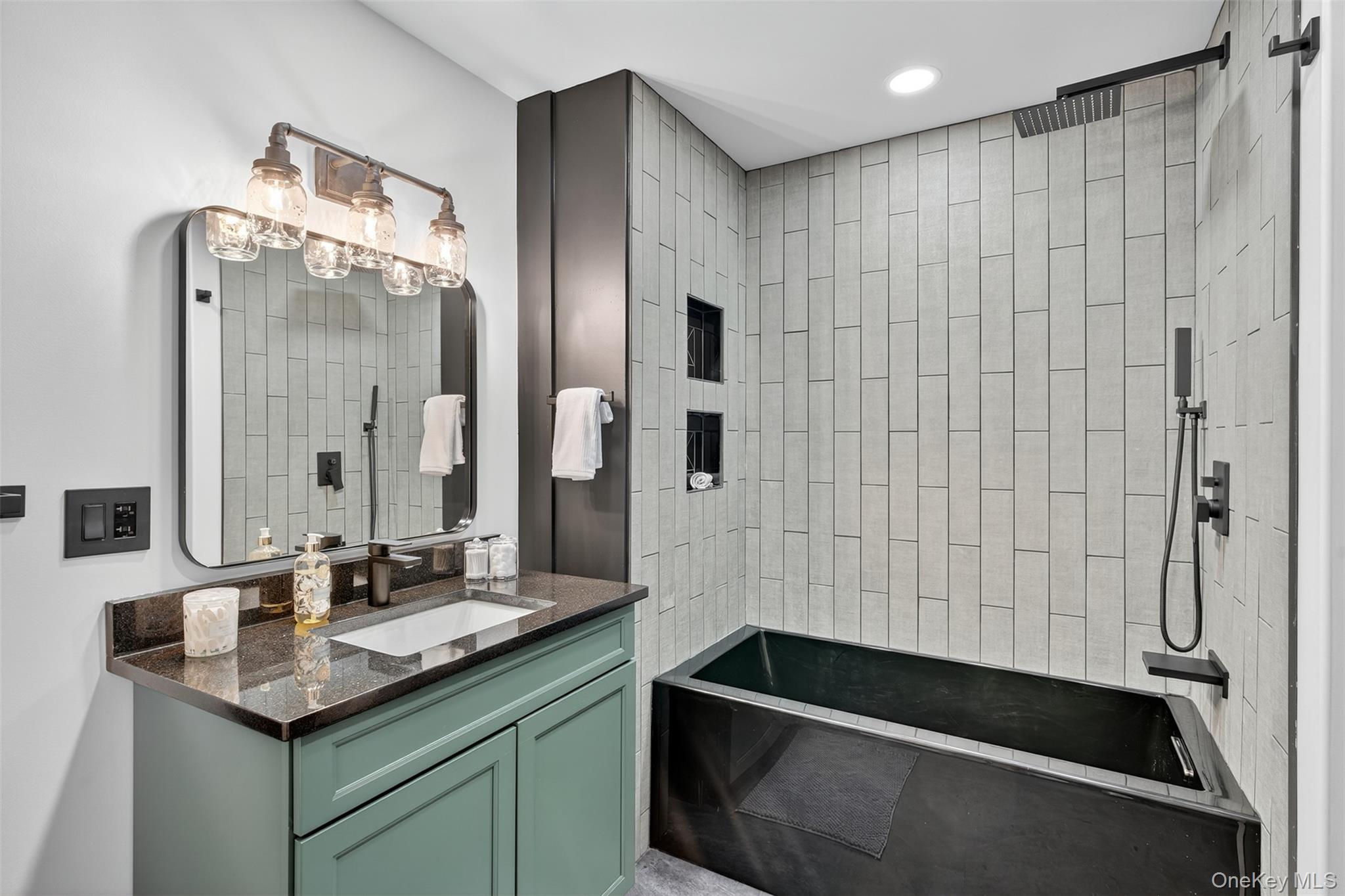 805 County Road 2, Accord, NY 12404