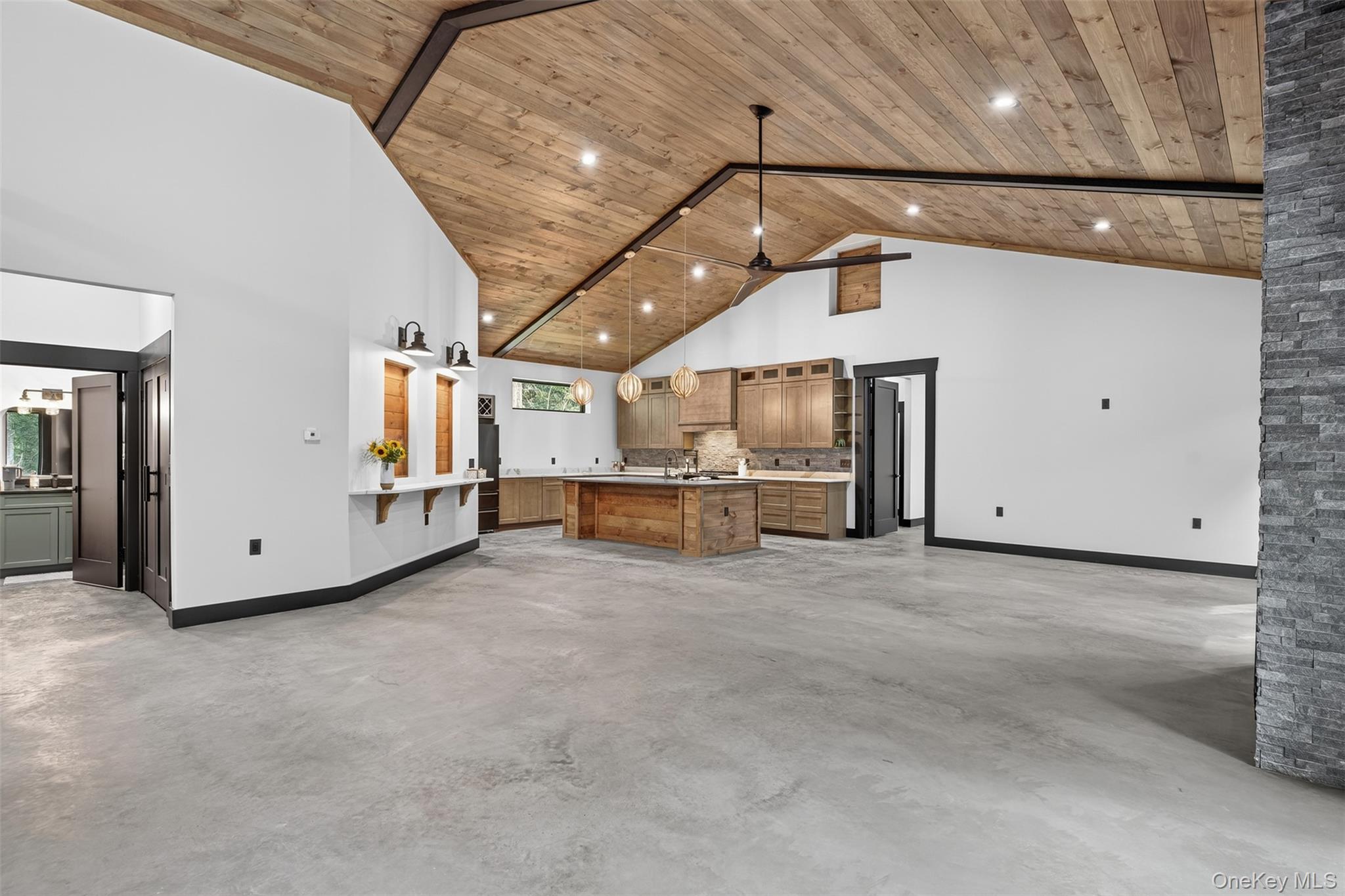 805 County Road 2, Accord, NY 12404