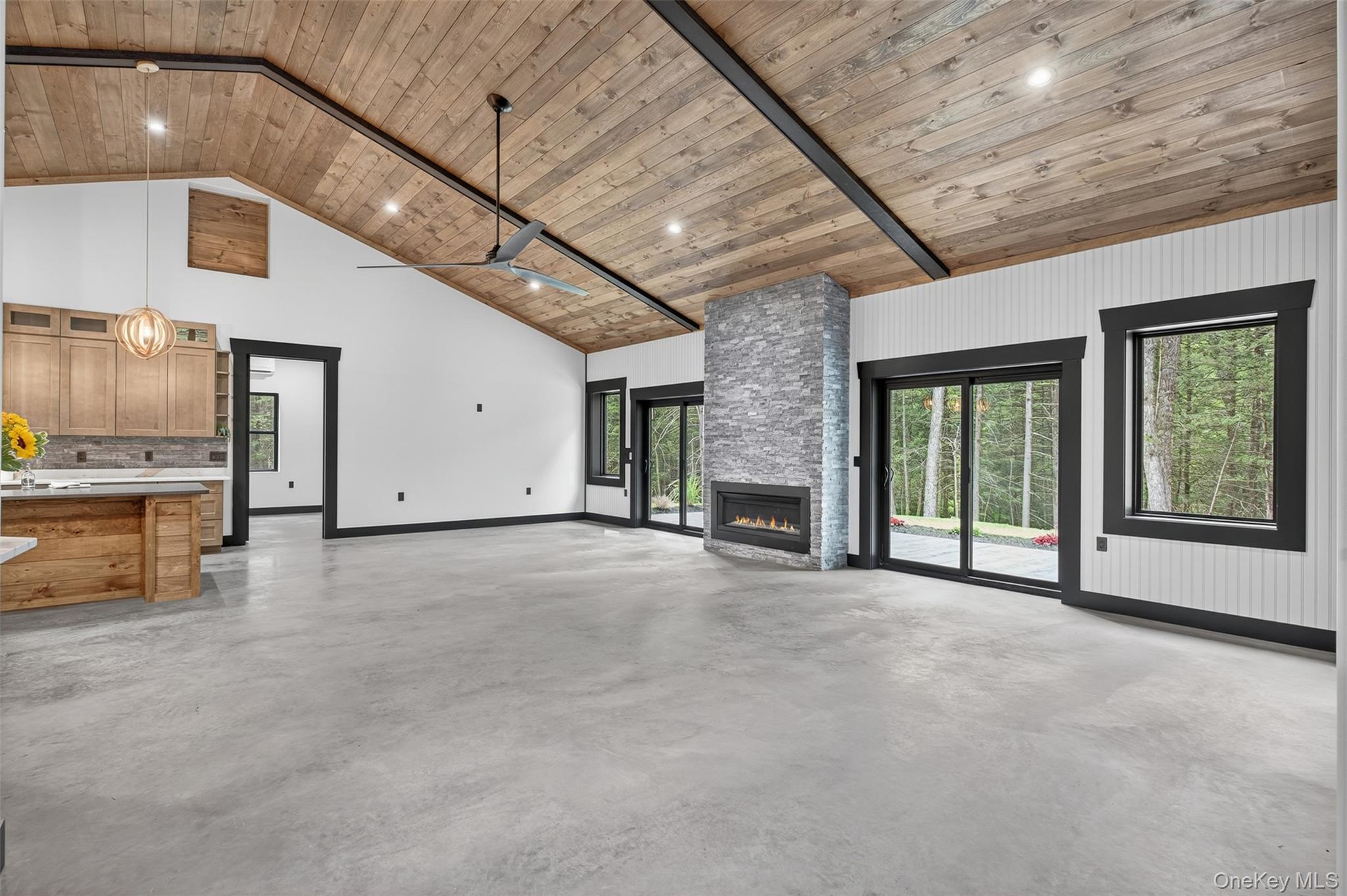 805 County Road 2, Accord, NY 12404